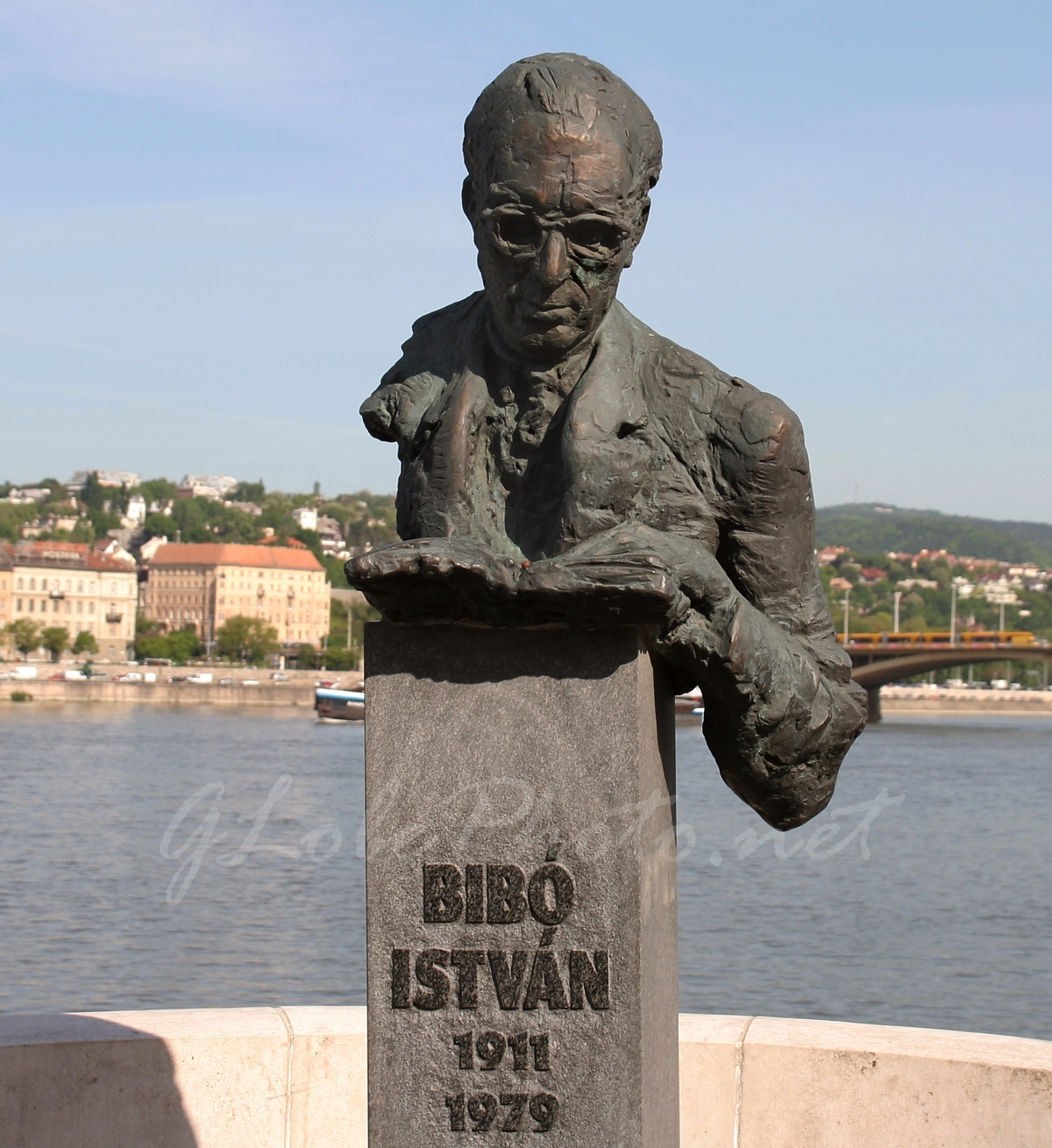 Bib Istvn