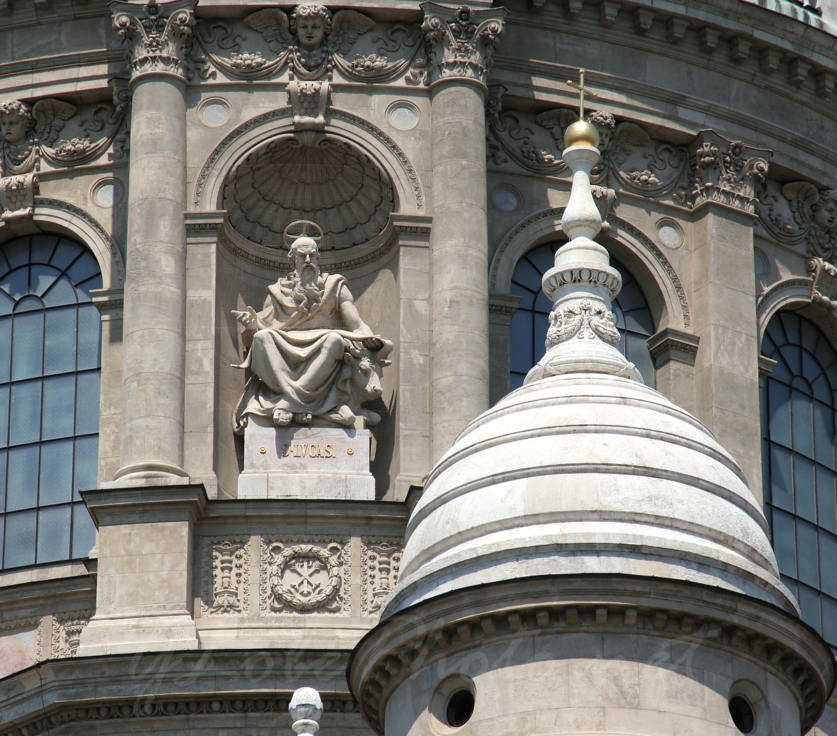 Szent Istvn Bazilika - St. Stephen's Basilica