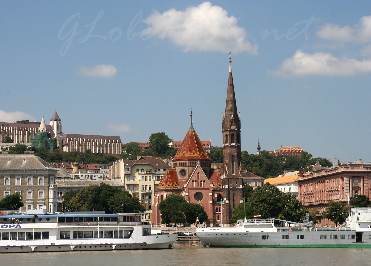 Duna Corso - Sightseeing cruise on Danube