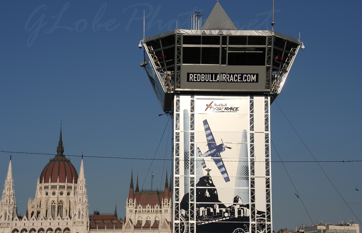 Red bull air race