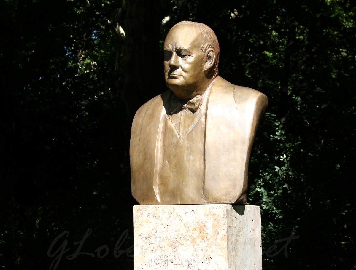 Winston Churchill szobor