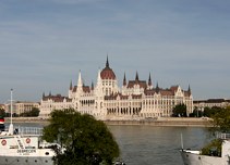 Feljtott Parlament