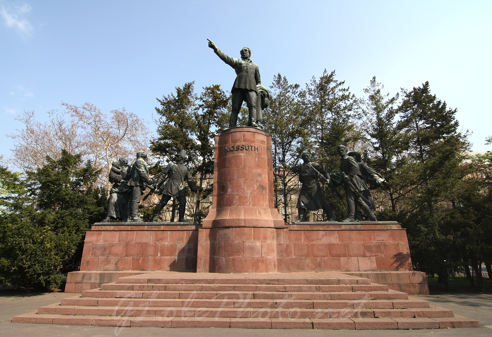 Kossuth emlékmű