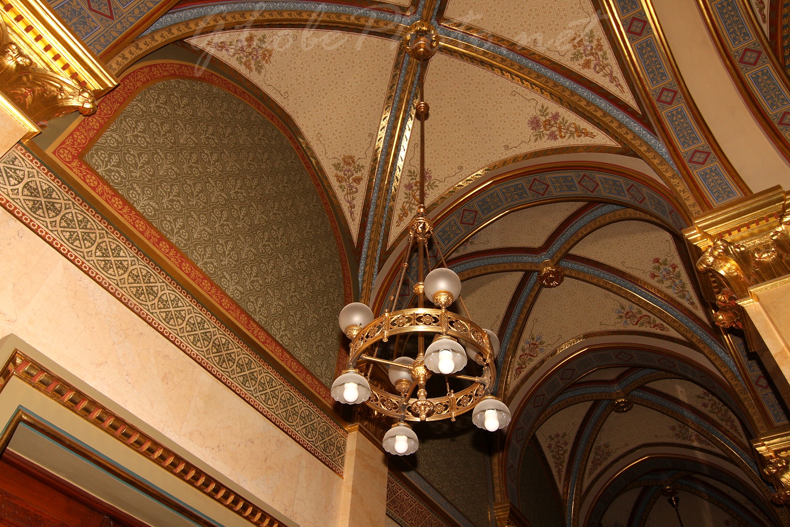 Magyar Orszghzban - In Hungarian Parliament