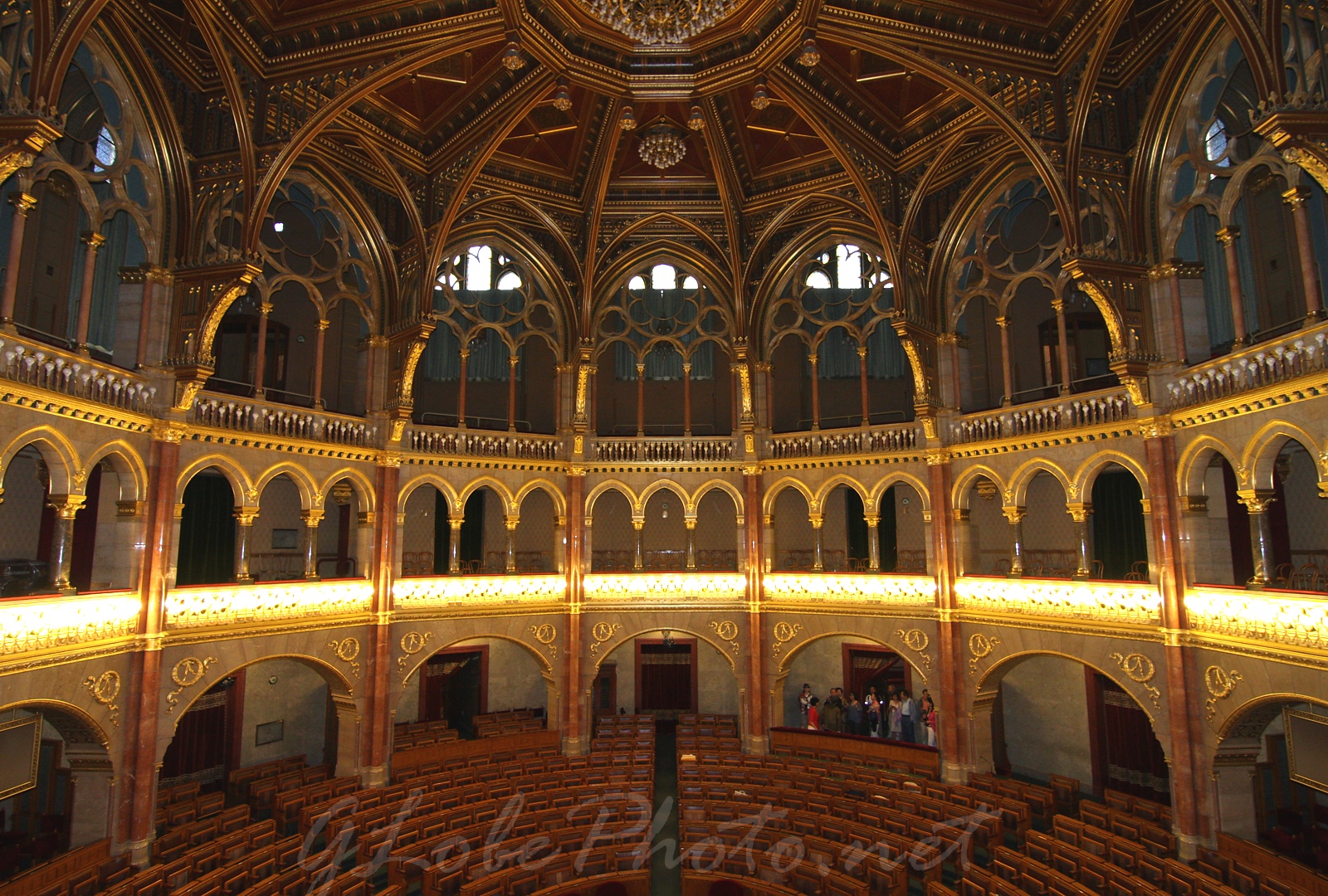 Magyar Orszghzban - In Hungarian Parliament