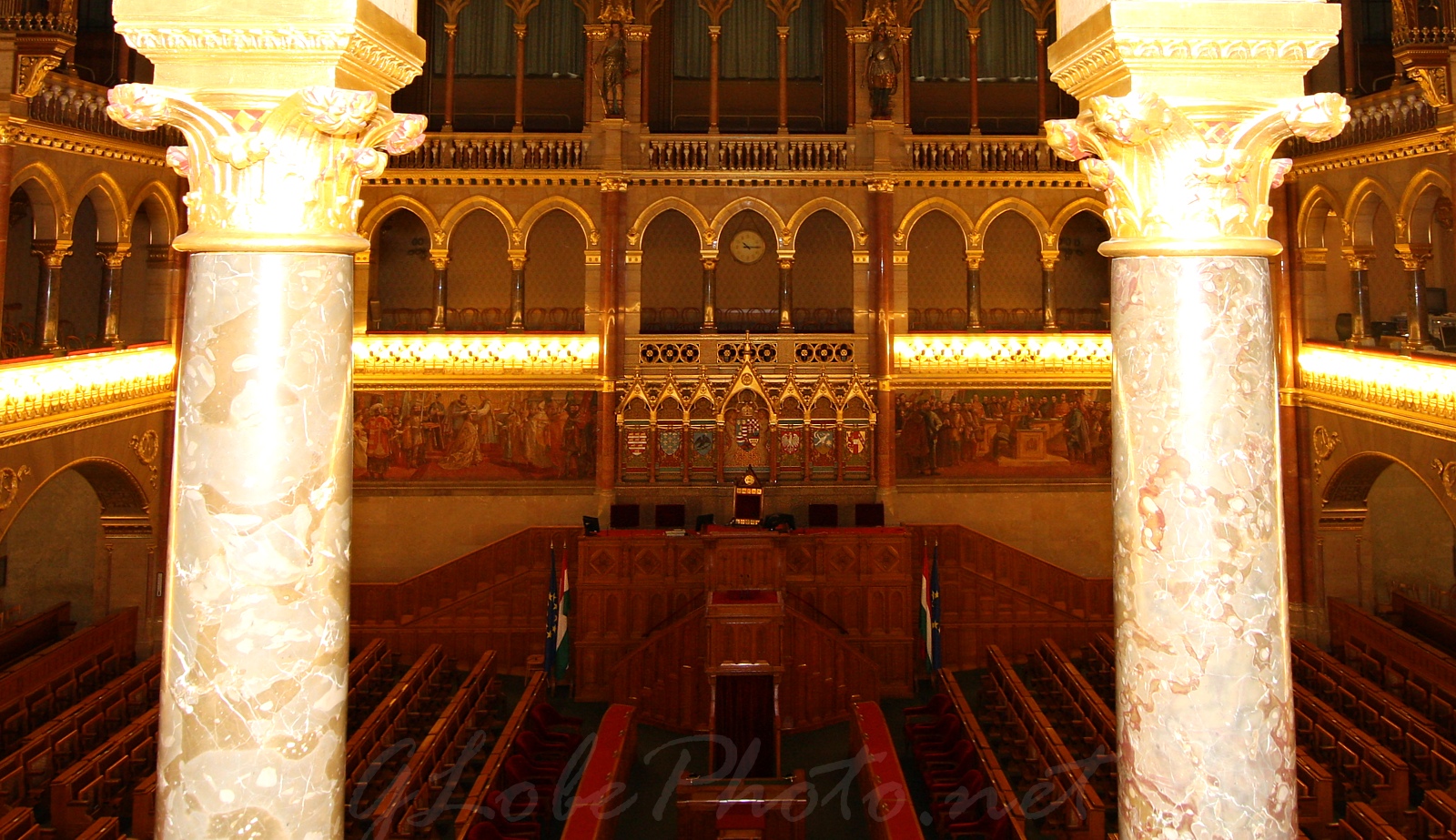 Magyar Orszghzban - In Hungarian Parliament