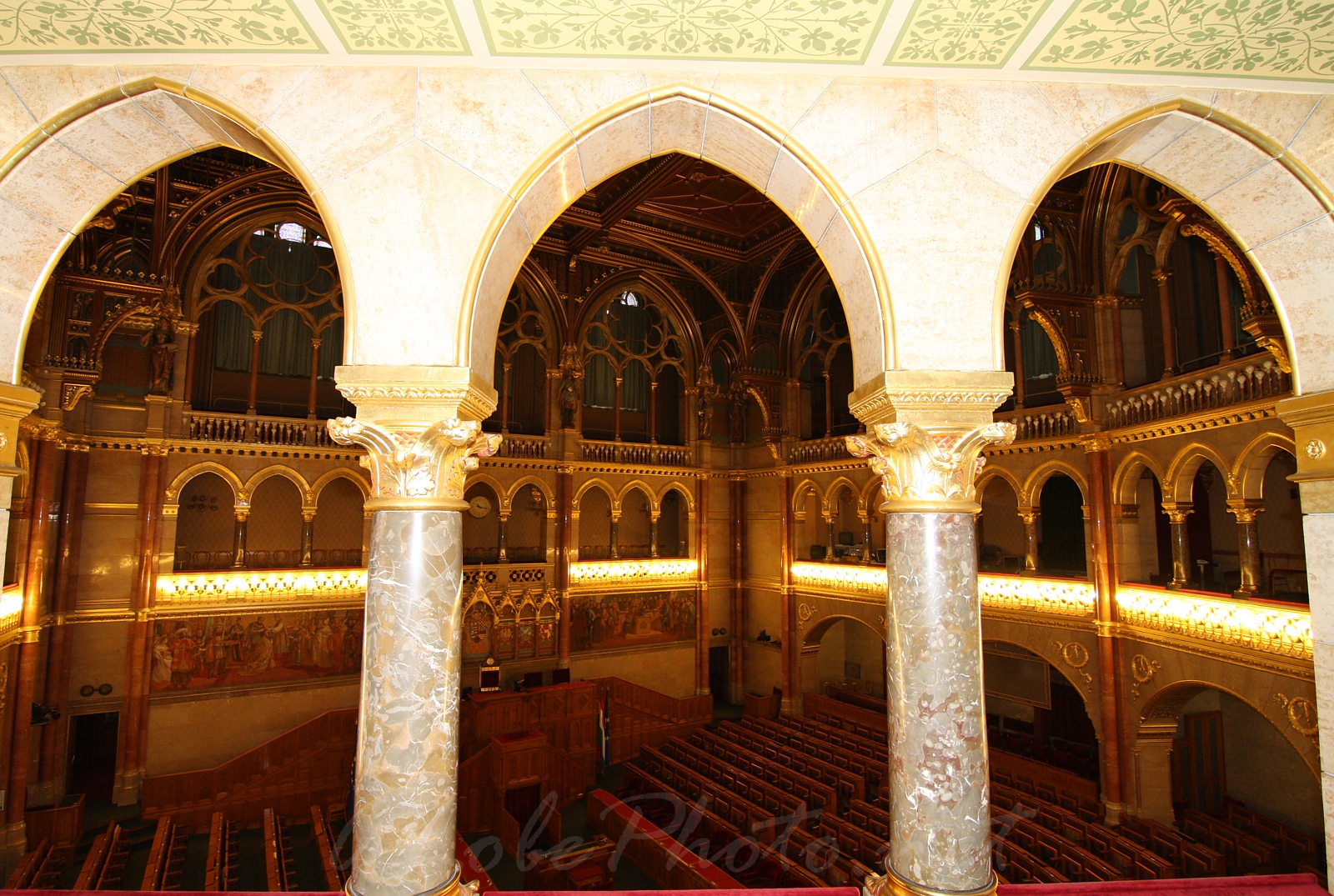 Magyar Orszghzban - In Hungarian Parliament