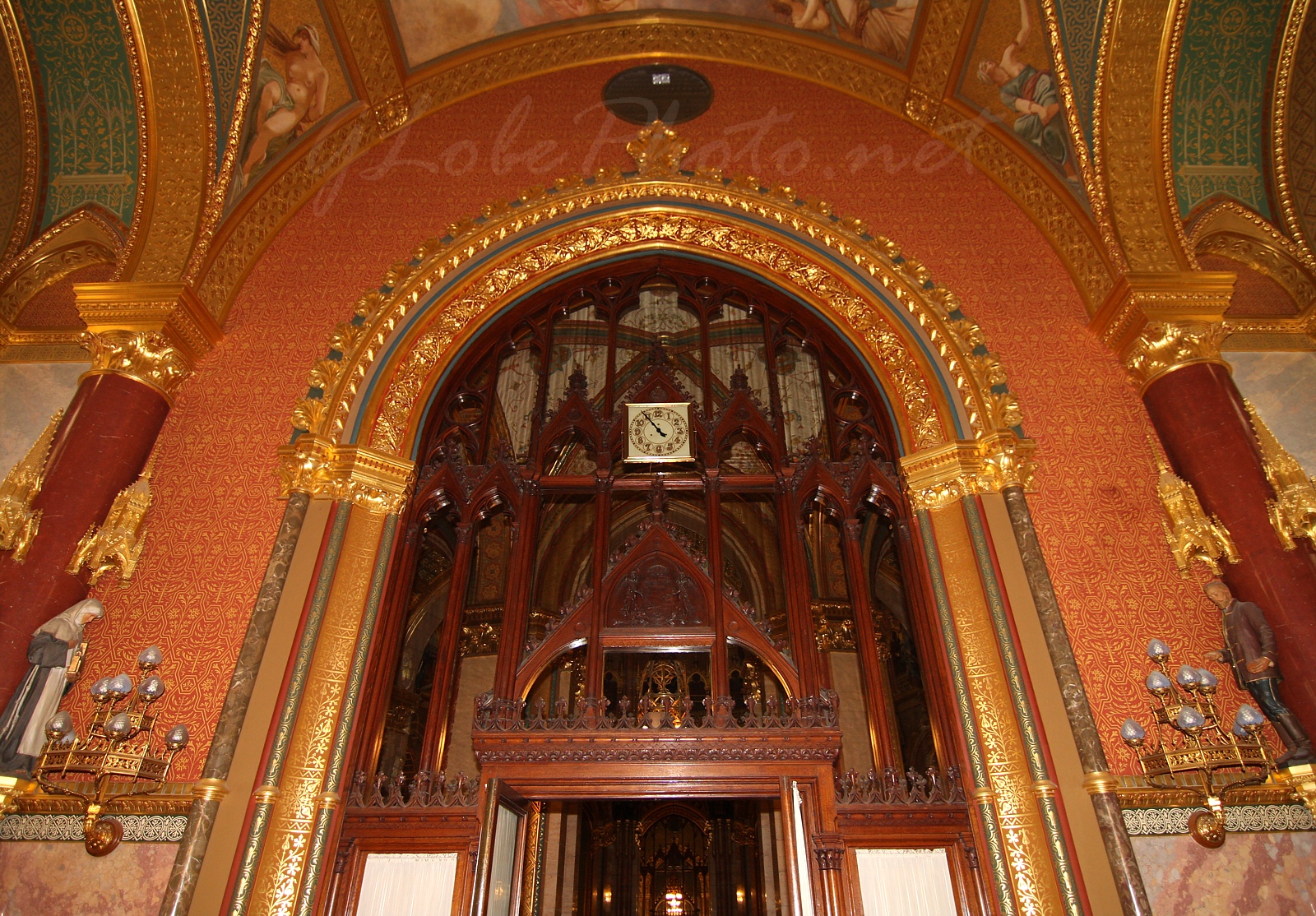 Magyar Orszghzban - In Hungarian Parliament