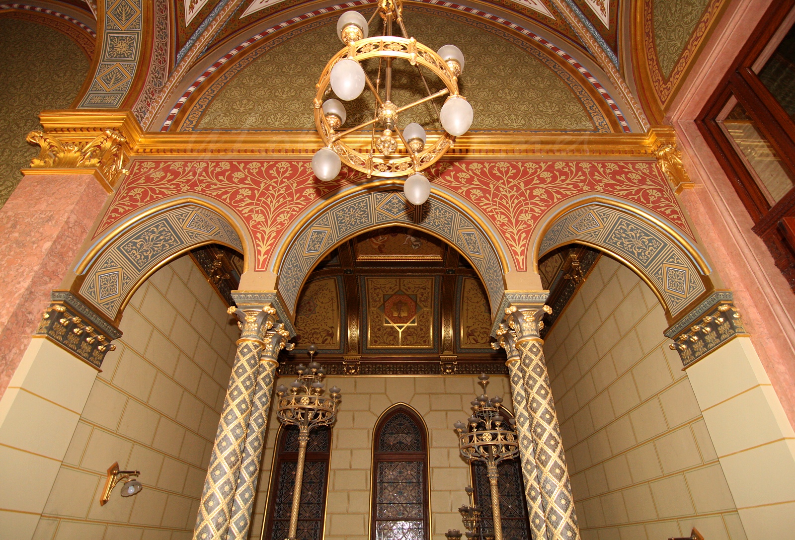 Magyar Orszghzban - In Hungarian Parliament