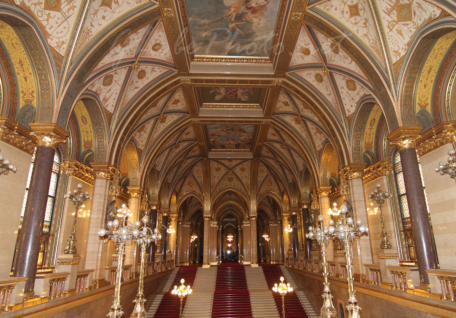 Magyar Orszghzban - In Hungarian Parliament