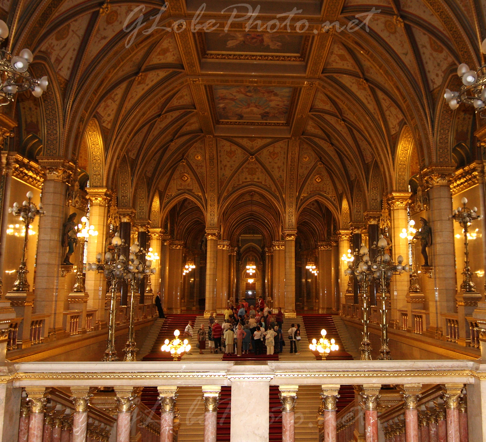 Magyar Orszghzban - In Hungarian Parliament