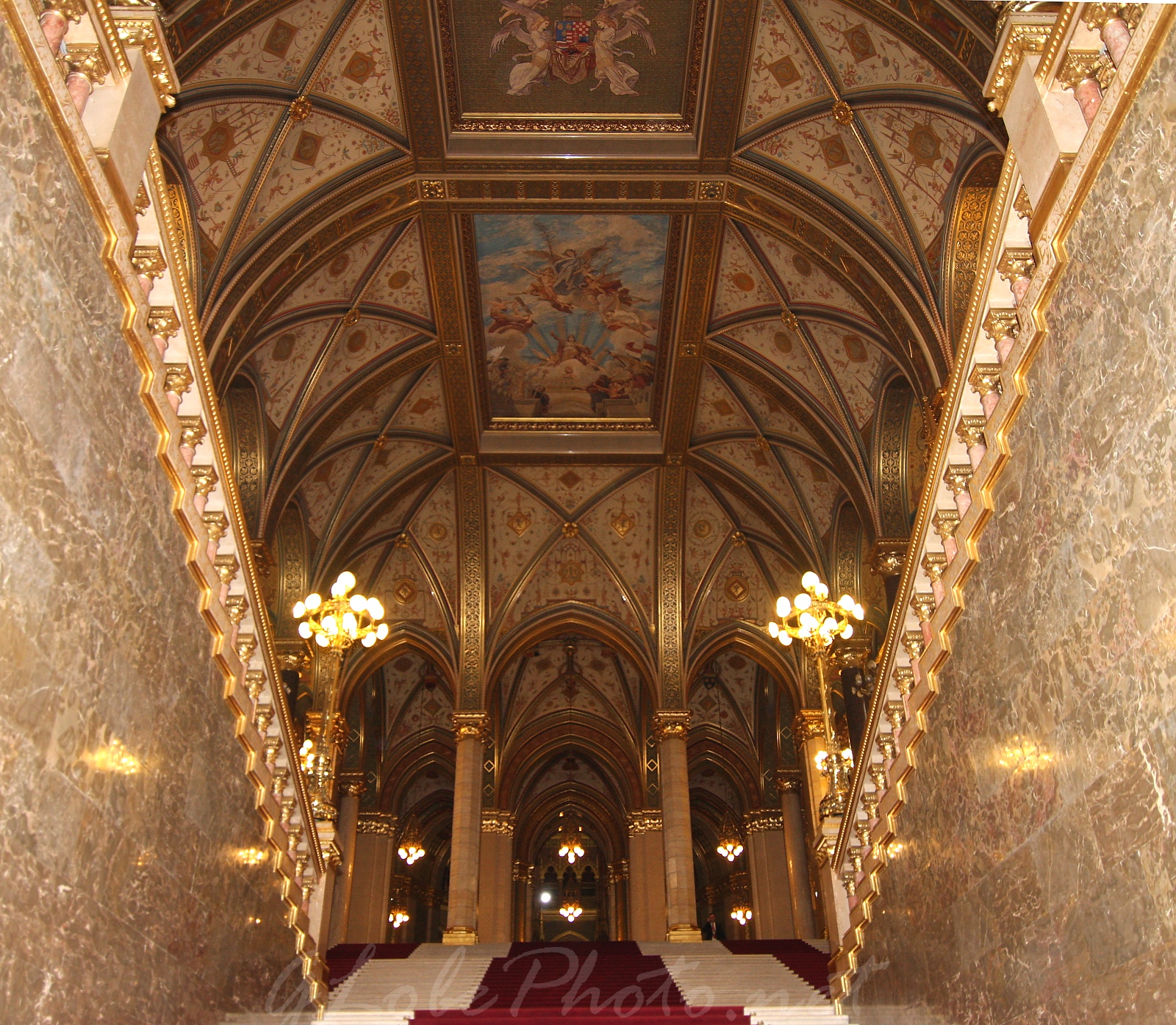 Magyar Orszghzban - In Hungarian Parliament