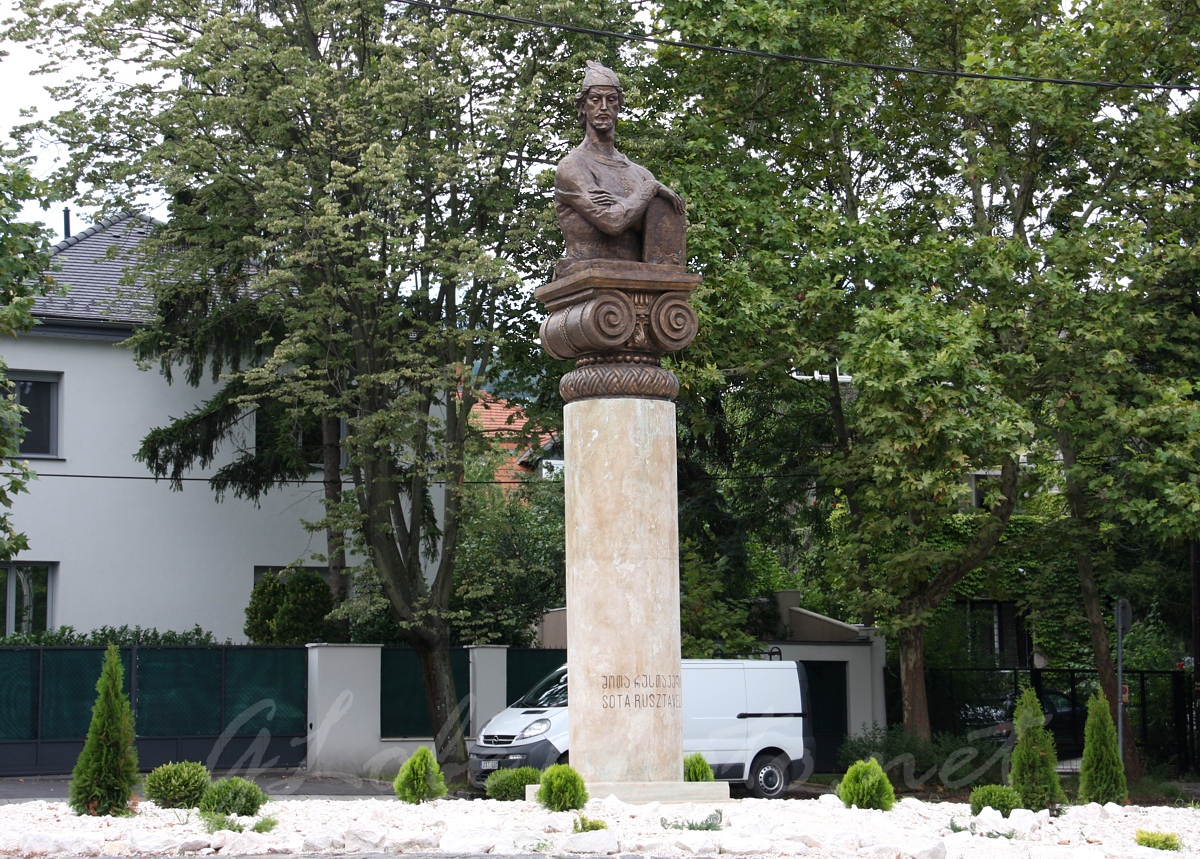 Sota Rusztaveli szobor