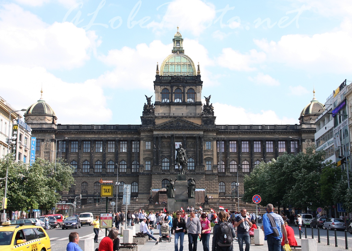 Prga, Vencel tr, Nemzeti Mzeum - Prague, Wenceslas square, National Museum